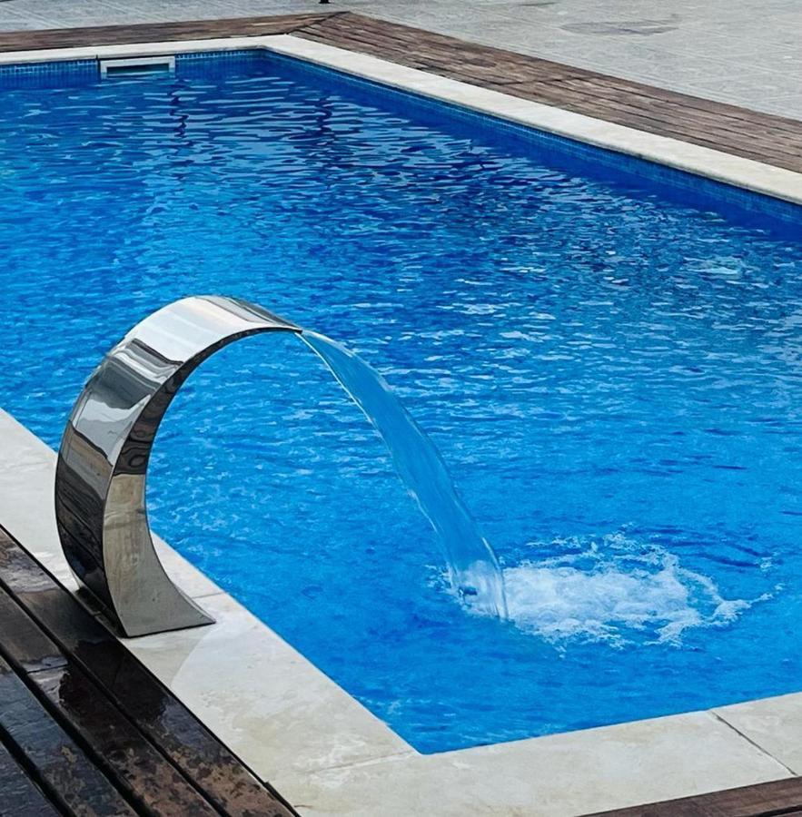 Hotel Kenito 상투메 외부 사진