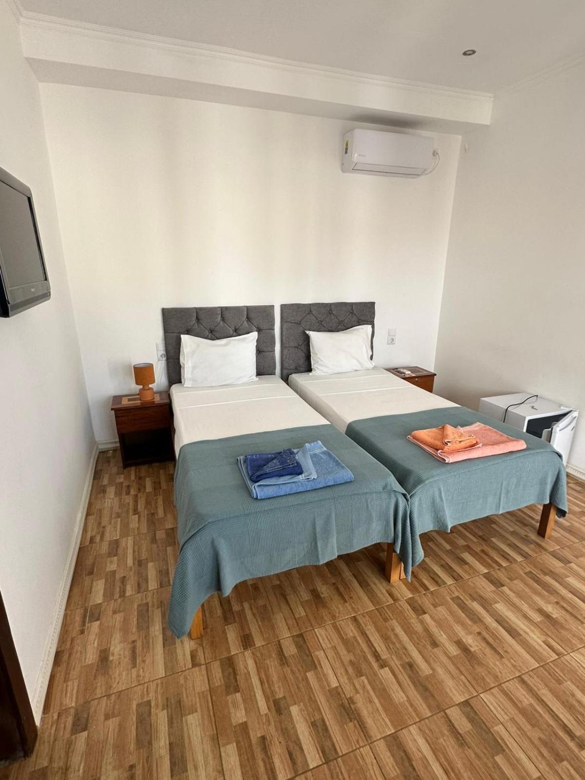 Hotel Kenito 상투메 외부 사진